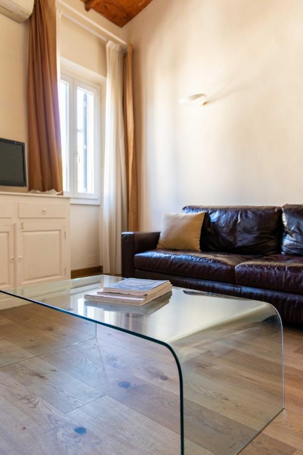 Modern, Bright Near Boboli Gardens & Santo Spirito - Homeunity Флоренція Екстер'єр фото